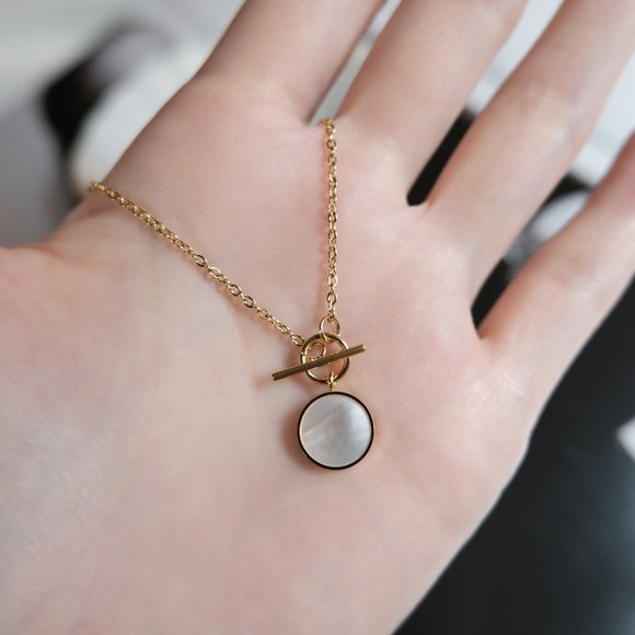 3/$35 Round Shell Gold Necklace - Picture 5 of 7